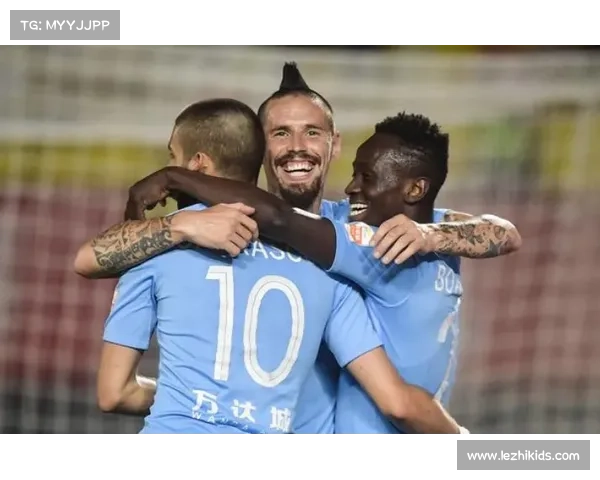 汉堡稳步开局取得2胜2平2负排名第八 保级形势乐观